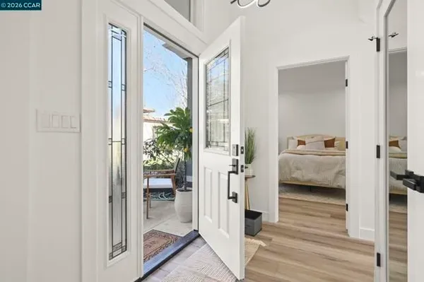 Property Slideshow image 2 of 28 | 1129 leisure ln 4, Walnut Creek, CA, 94595