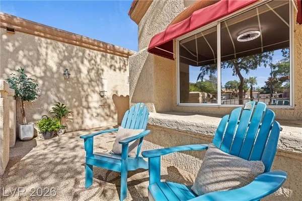Property Slideshow image 3 of 39 | 9032 sundial dr, Las Vegas, NV, 89134