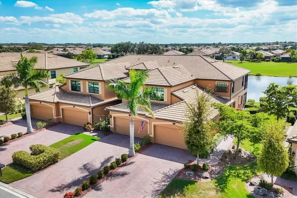 Property Slideshow image 2 of 79 | 6618 grand estuary trl 104, Bradenton, FL, 34212