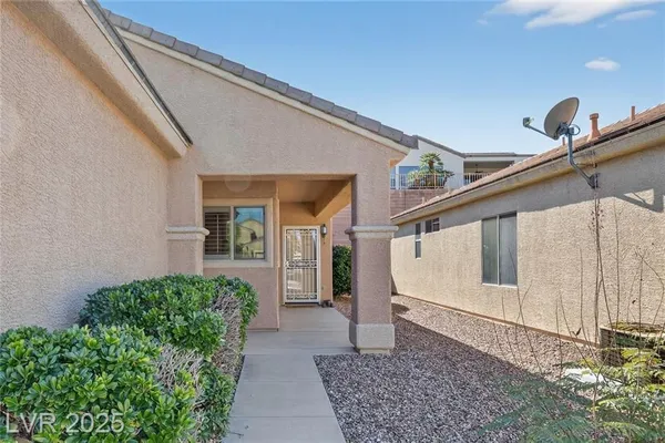 Property Slideshow image 3 of 27 | 545 cypress gardens pl, Henderson, NV, 89012
