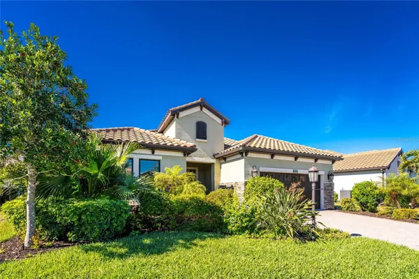 Property Slideshow image 3 of 98 | 26842 weiskopf dr, Englewood, FL, 34223