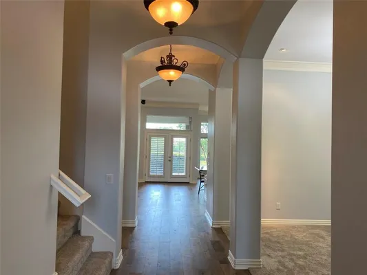 Property Slideshow image 3 of 24 | 9909 grandview dr, Denton, TX, 76207
