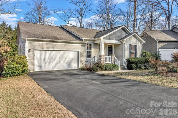Property Slideshow image 2 of 48 | 12 hoolet ct, Candler, NC, 28715