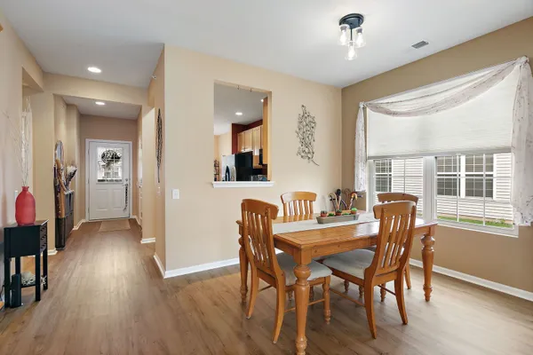 Property Slideshow image 3 of 24 | 14265 flagstaff ct, Huntley, IL, 60142