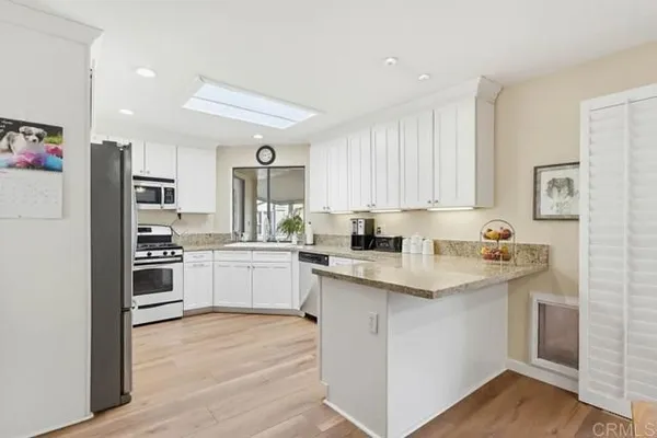 Property Slideshow image 3 of 54 | 5229 don valdez dr, Carlsbad, CA, 92010