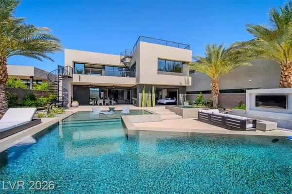 Property Slideshow image 2 of 63 | 12 falling canyon ct, Henderson, NV, 89011