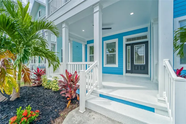 Property Slideshow image 3 of 81 | 5718 sea turtle pl, Apollo Beach, FL, 33572