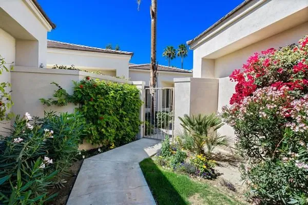 Property Slideshow image 3 of 42 | 54469 oakhill, La Quinta, CA, 92253