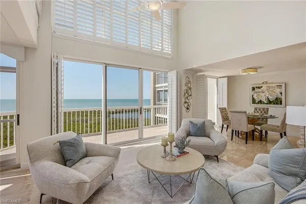 Property Slideshow image 3 of 50 | 6585 nicholas blvd 2, Naples, FL, 34108