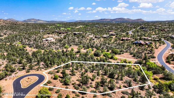 Property Slideshow image 3 of 22 | 15175 n third mesa ln, Prescott, AZ, 86305