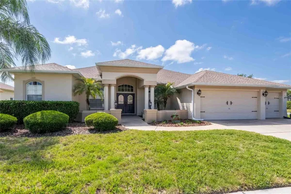 Property Slideshow image 2 of 51 | 7425 melogold cir, Land O Lakes, FL, 34637