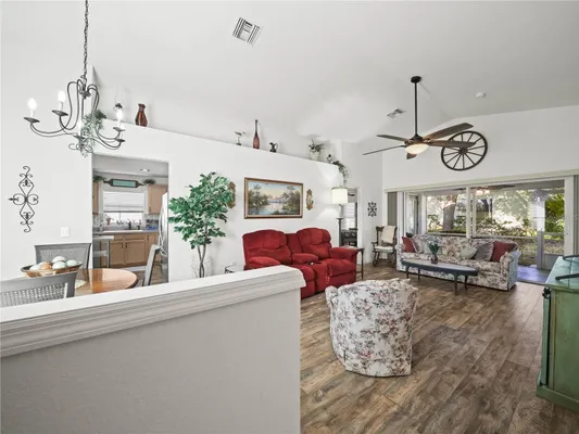 Property Slideshow image 3 of 51 | 341 lake suzanne dr, Lake Wales, FL, 33859