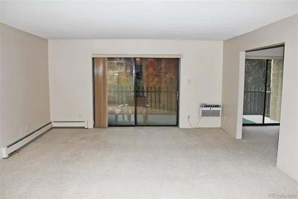 Property Slideshow image 2 of 21 | 14000 e linvale pl 310, Aurora, CO, 80014