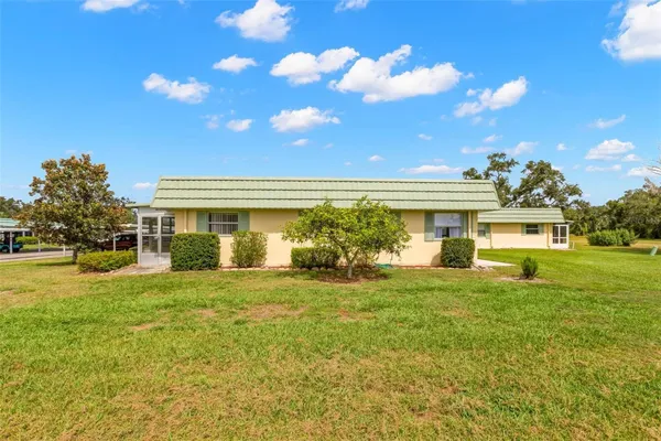 Property Slideshow image 3 of 65 | 102 cambridge trl 217, Sun City Center, FL, 33573