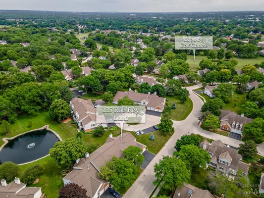 Property Slideshow image 2 of 30 | 125 rob roy ln c, Prospect Heights, IL, 60070