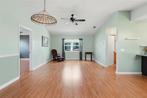 Property Slideshow image 2 of 43 | 4825 goldenview ln, Lakeland, FL, 33811