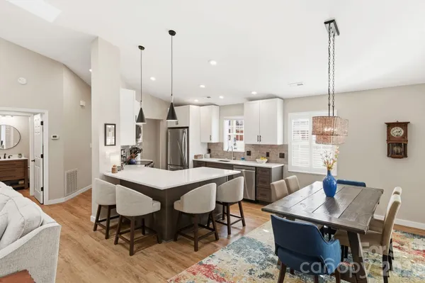 Property Slideshow image 2 of 40 | 11-c heather way, Candler, NC, 28715