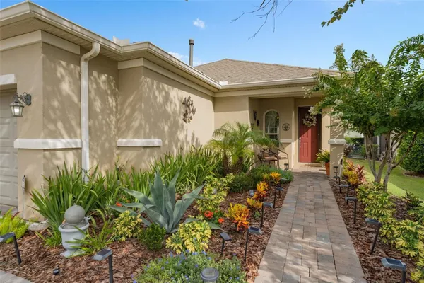 Property Slideshow image 2 of 68 | 2594 stargrass cir, Clermont, FL, 34715