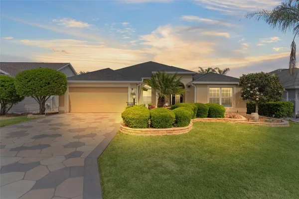 Property Slideshow image 2 of 47 | 2091 dipper loop, The Villages, FL, 32162