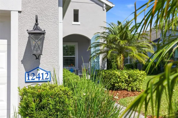 Property Slideshow image 3 of 100 | 12412 palatka dr, Venice, FL, 34293