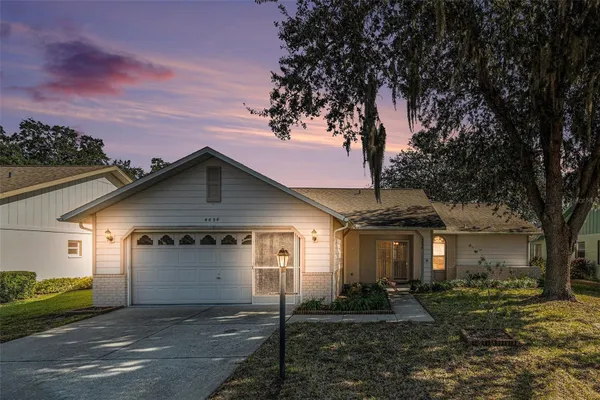Property Slideshow image 3 of 37 | 4636 portland manor dr, New Port Richey, FL, 34655