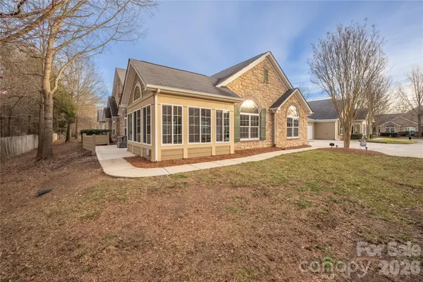 Property Slideshow image 2 of 41 | 5515 prosperity view dr, Charlotte, NC, 28269