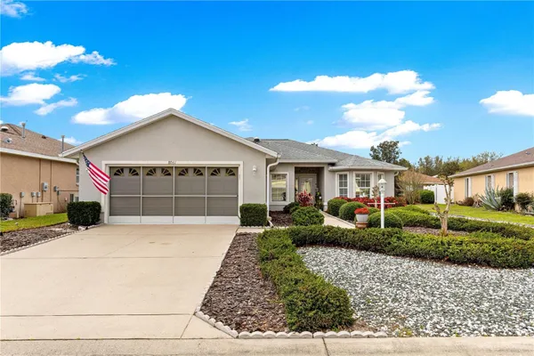 Property Slideshow image 2 of 51 | 8061 sw 81st loop, Ocala, FL, 34476
