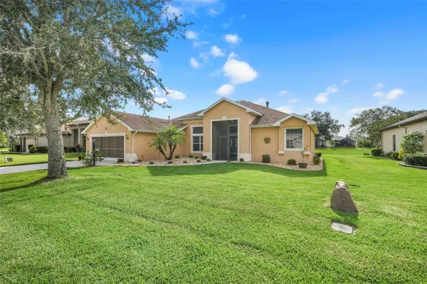 Property Slideshow image 2 of 40 | 27303 stoney brook dr, Leesburg, FL, 34748