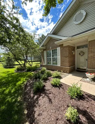 Property Slideshow image 3 of 24 | 21561 wolf lake ct, Crest Hill, IL, 60403