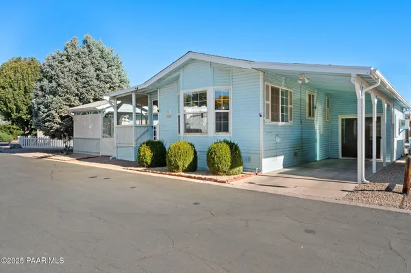 Property Slideshow image 3 of 26 | 885 n wild walnut dr, Dewey-Humboldt, AZ, 86327