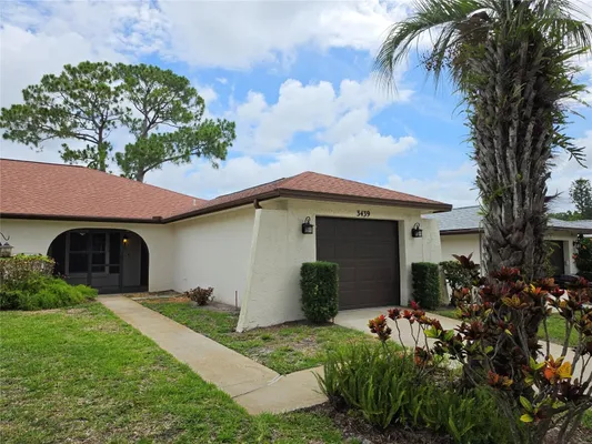 Property Slideshow image 2 of 48 | 3439 maclaren dr, Palm Harbor, FL, 34684