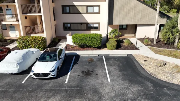 Property Slideshow image 2 of 49 | 5050 marianne key rd 7a, Punta Gorda, FL, 33955