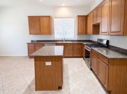 Property Slideshow image 2 of 37 | 8023 n sable way, Prescott Valley, AZ, 86315
