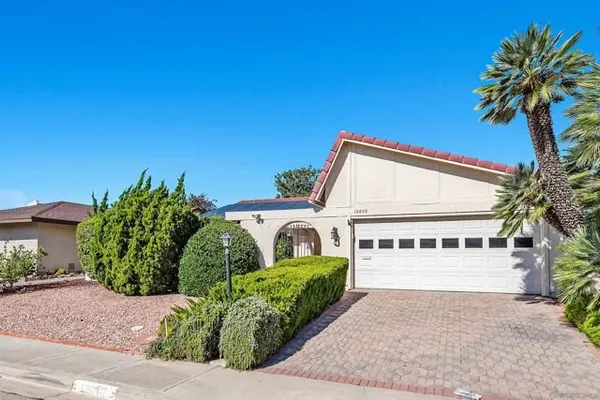 Property Slideshow image 2 of 36 | 12640 mantilla rd, San Diego, CA, 92128