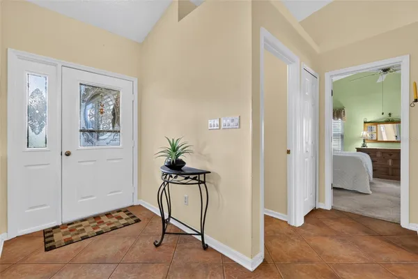Property Slideshow image 3 of 32 | 25333 river crest dr, Leesburg, FL, 34748