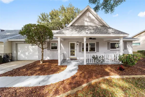 Property Slideshow image 2 of 35 | 8841 sw 91st st e, Ocala, FL, 34481