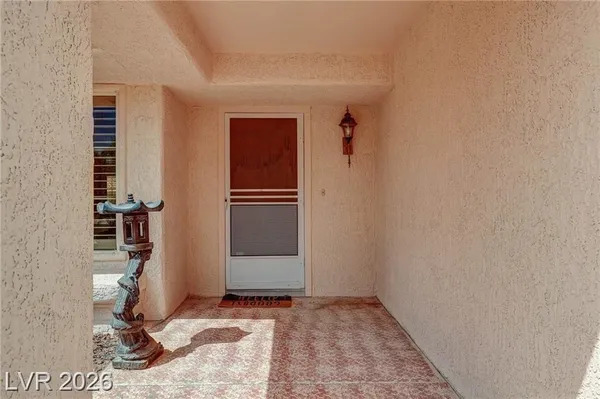 Property Slideshow image 2 of 37 | 8500 linderwood dr, Las Vegas, NV, 89134