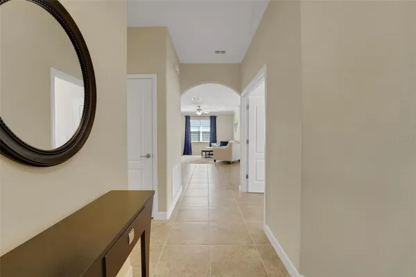 Property Slideshow image 2 of 32 | 3704 huntington ln, Winter Haven, FL, 33884
