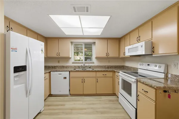 Property Slideshow image 3 of 34 | 6287 sw 106th pl, Ocala, FL, 34476