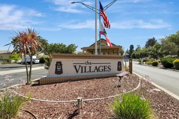 Property Slideshow image 2 of 42 | 6131 montgomery ct, San Jose, CA, 95135