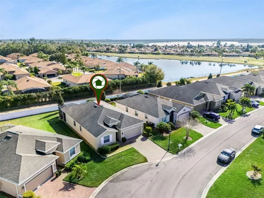 Property Slideshow image 2 of 57 | 2733 attwater loop, Winter Haven, FL, 33884