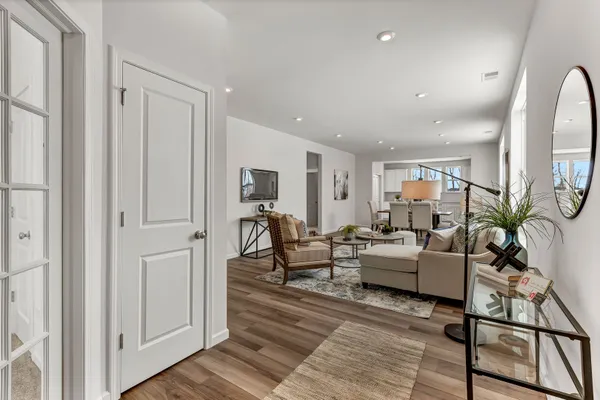 Property Slideshow image 3 of 12 | 2811 spring cir, Lindenhurst, IL, 60046