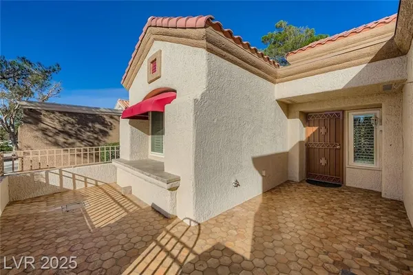 Property Slideshow image 3 of 26 | 2520 palmridge dr, Las Vegas, NV, 89134