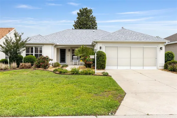 Property Slideshow image 2 of 37 | 3025 st thomas ln, The Villages, FL, 32162