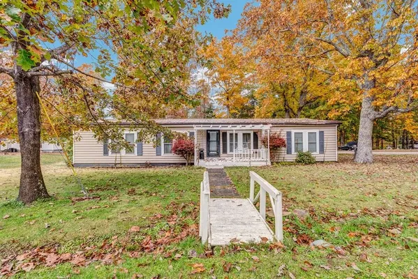 Property Slideshow image 2 of 24 | 313 rugby rd, Crossville, TN, 38558