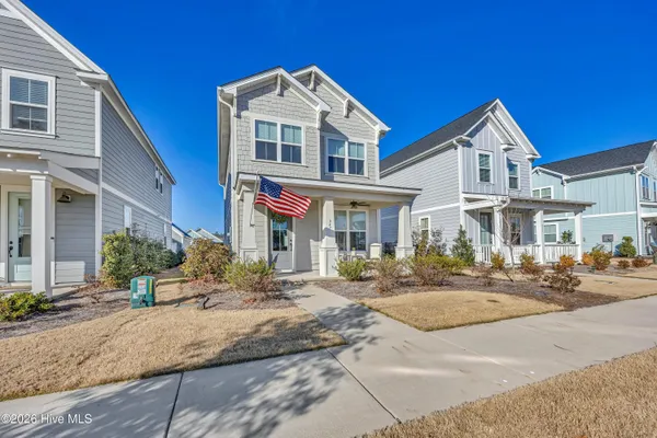 Property Slideshow image 3 of 43 | 947 fresnel run, Wilmington, NC, 28412