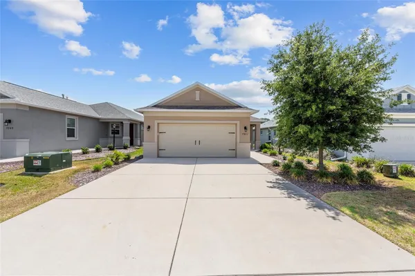Property Slideshow image 3 of 38 | 7801 sw 86th terrace rd, Ocala, FL, 34481