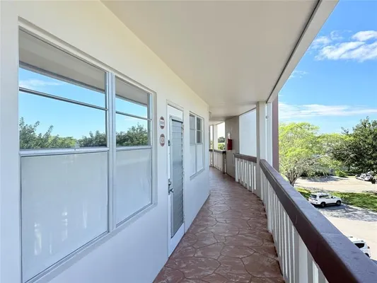 Property Slideshow image 2 of 52 | 424 richmond c # 424, Deerfield Beach, FL, 33442
