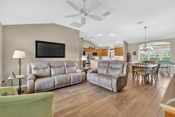 Property Slideshow image 3 of 27 | 3559 wyngate pl, The Villages, FL, 32163