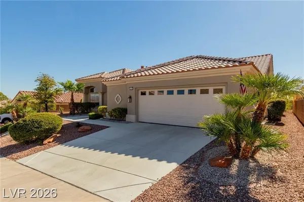 Property Slideshow image 3 of 49 | 2824 faiss dr, Las Vegas, NV, 89134